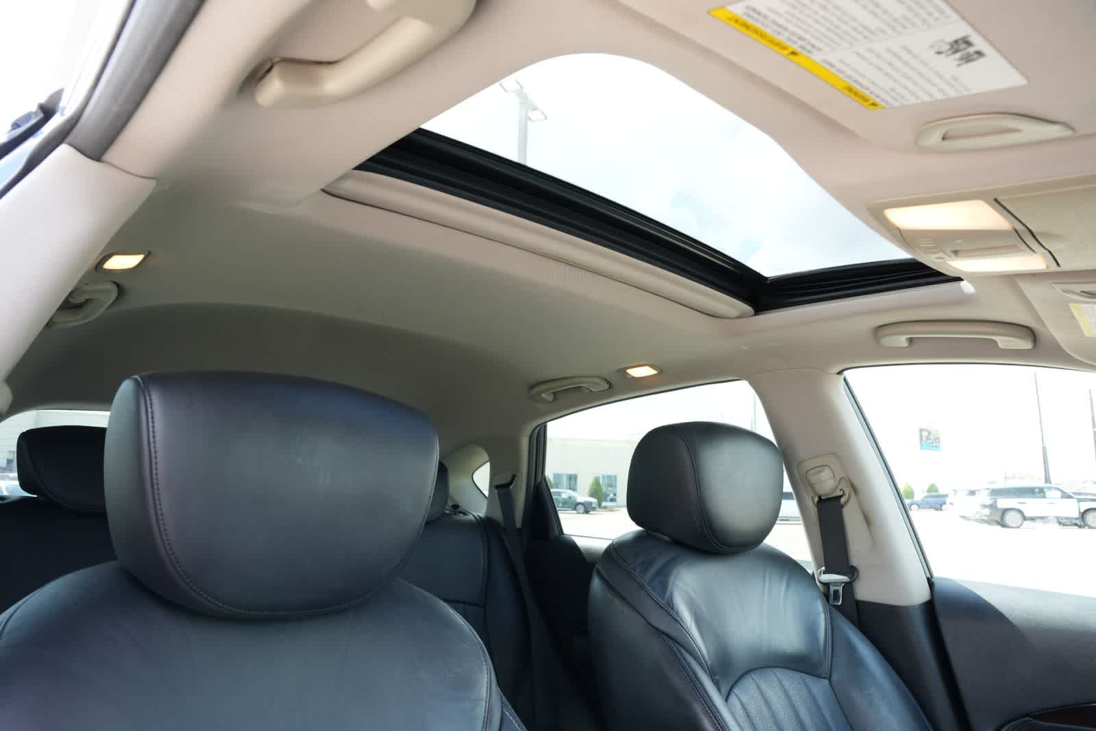 Thumbnail: 2016 INFINITI QX50 - 23