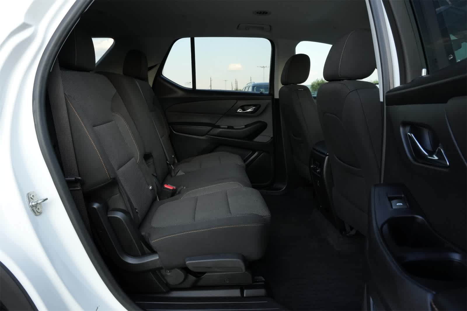 Thumbnail: 2020 Chevrolet Traverse - 22