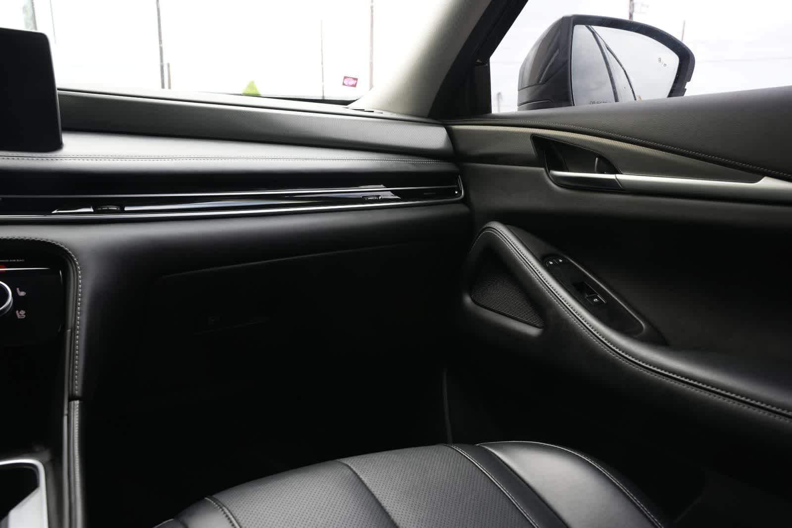 Thumbnail: 2023 INFINITI QX60 - 8