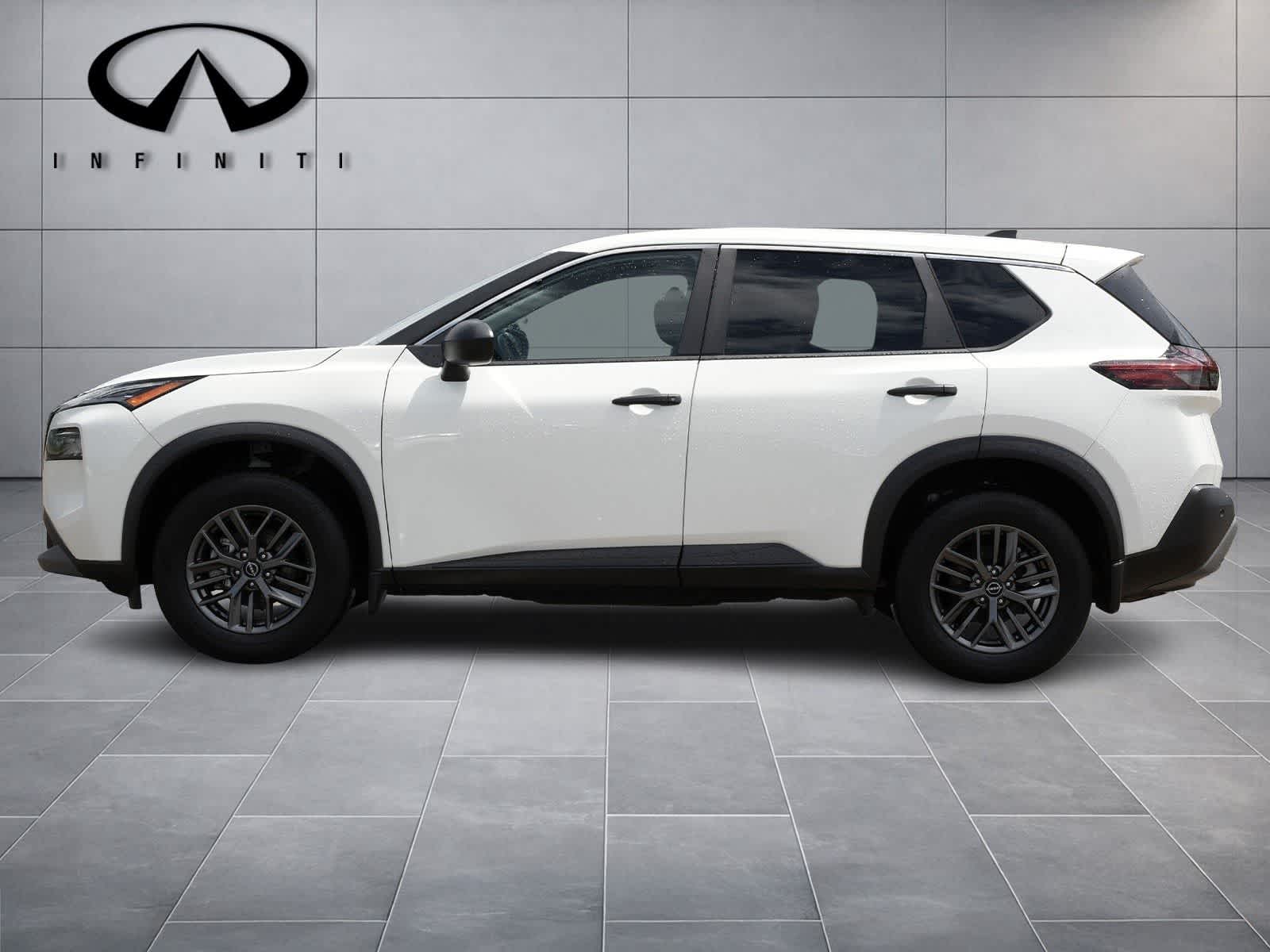 Thumbnail: 2023 Nissan Rogue - 4