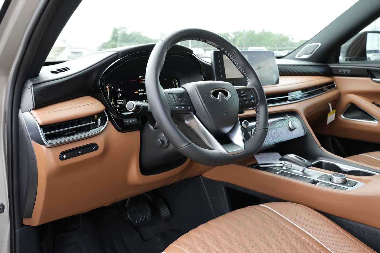 Thumbnail: 2026 INFINITI QX60 - 16