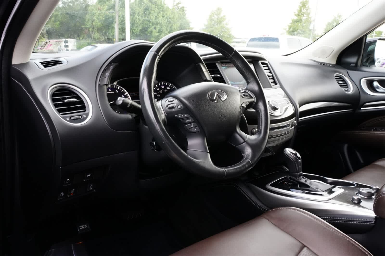 Thumbnail: 2019 INFINITI QX60 - 16