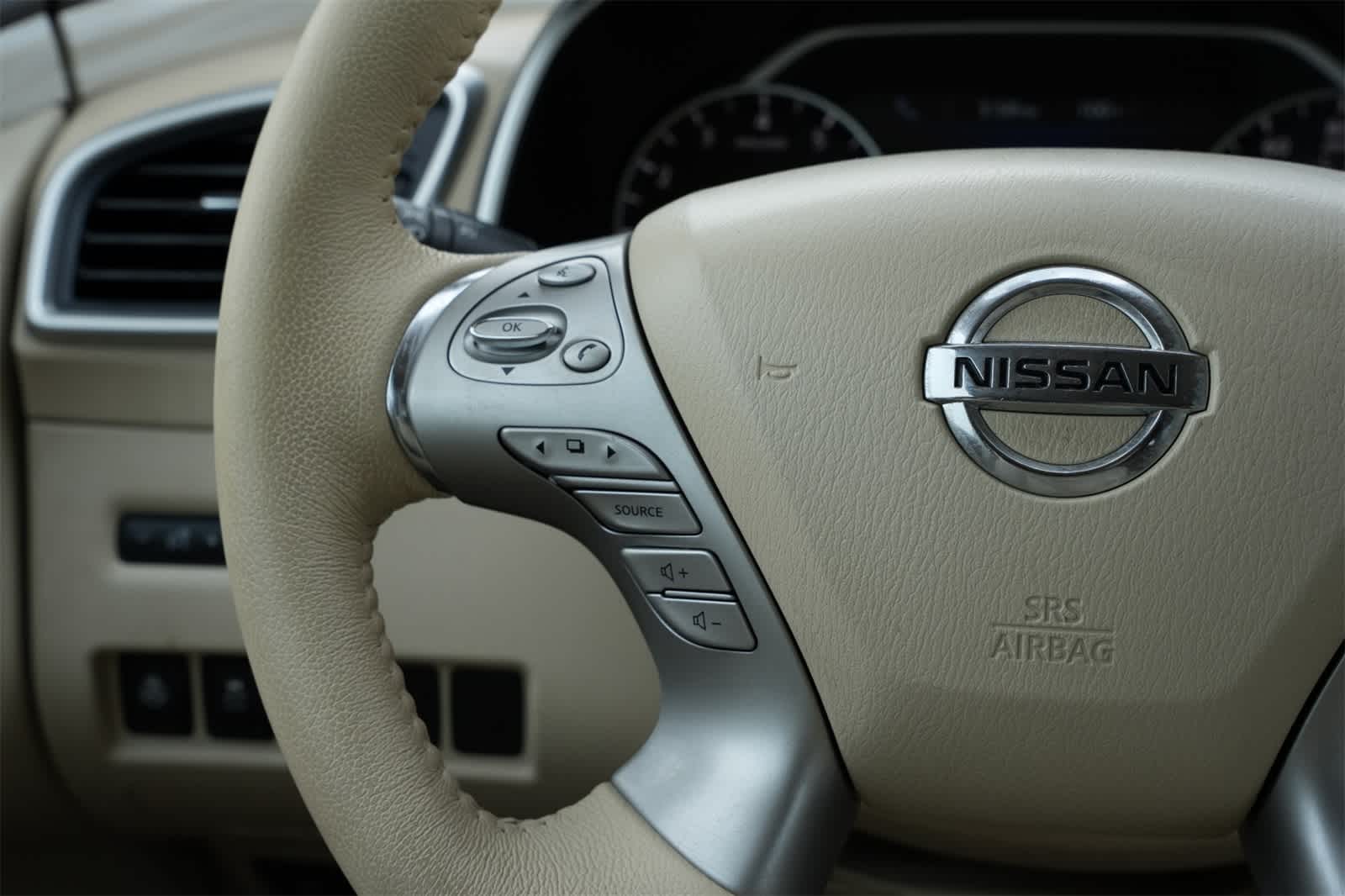 Thumbnail: 2016 Nissan Murano - 11