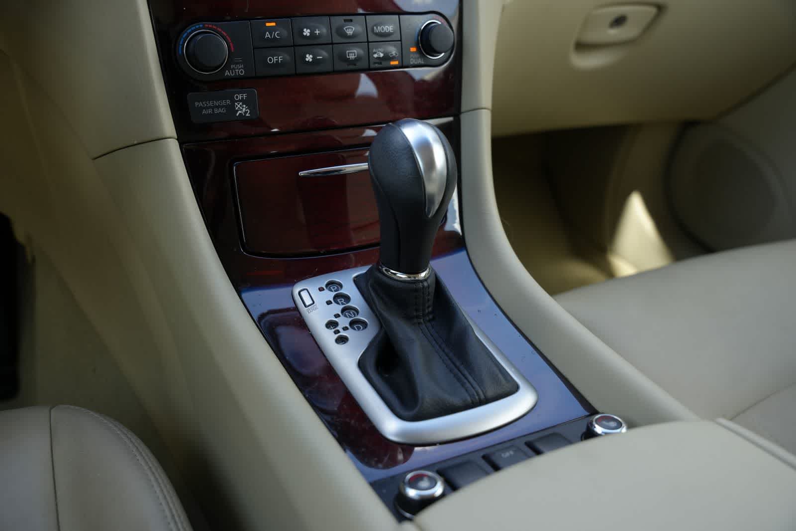Thumbnail: 2016 INFINITI QX50 - 15