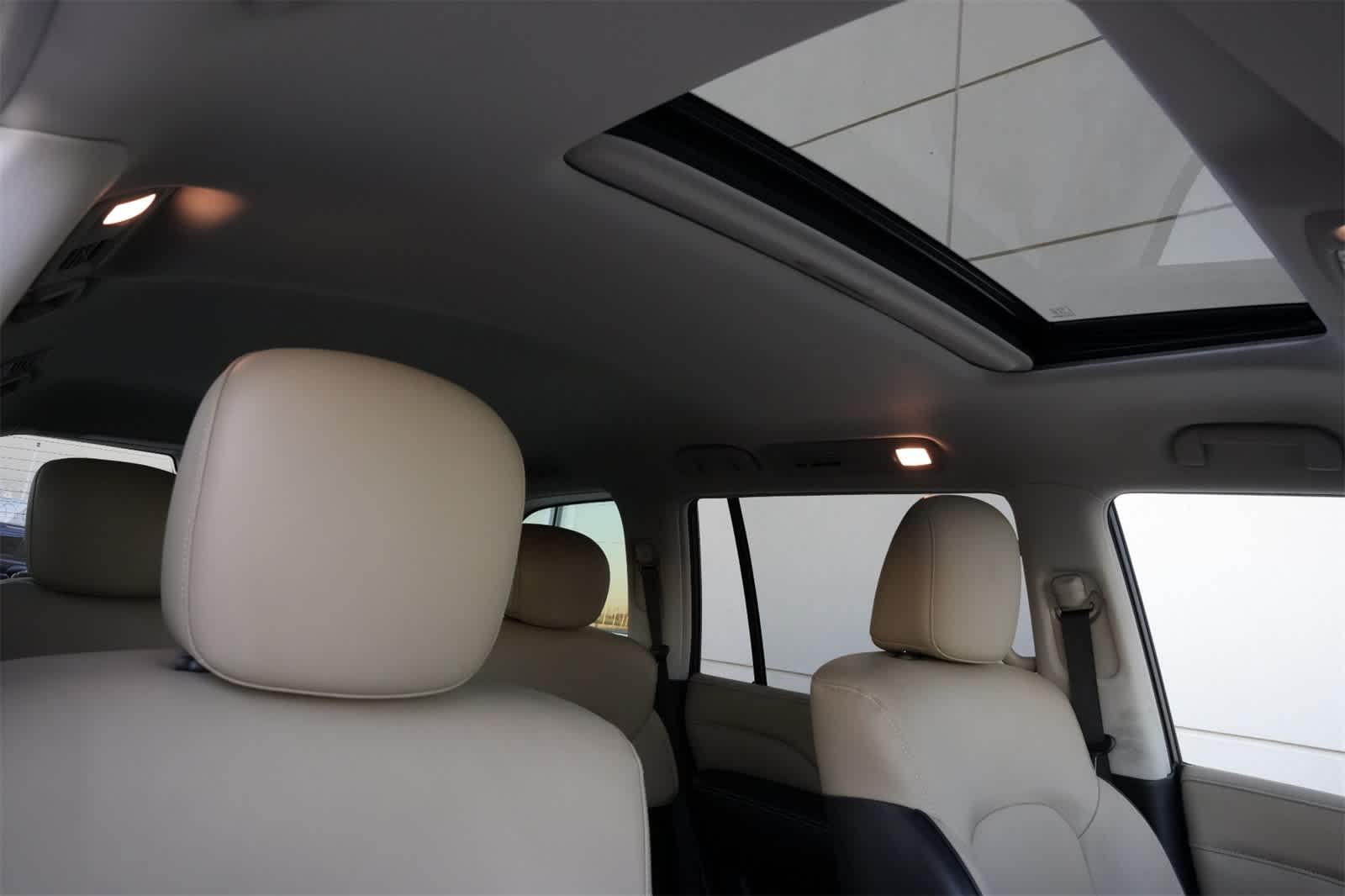 Thumbnail: 2023 INFINITI QX80 - 24