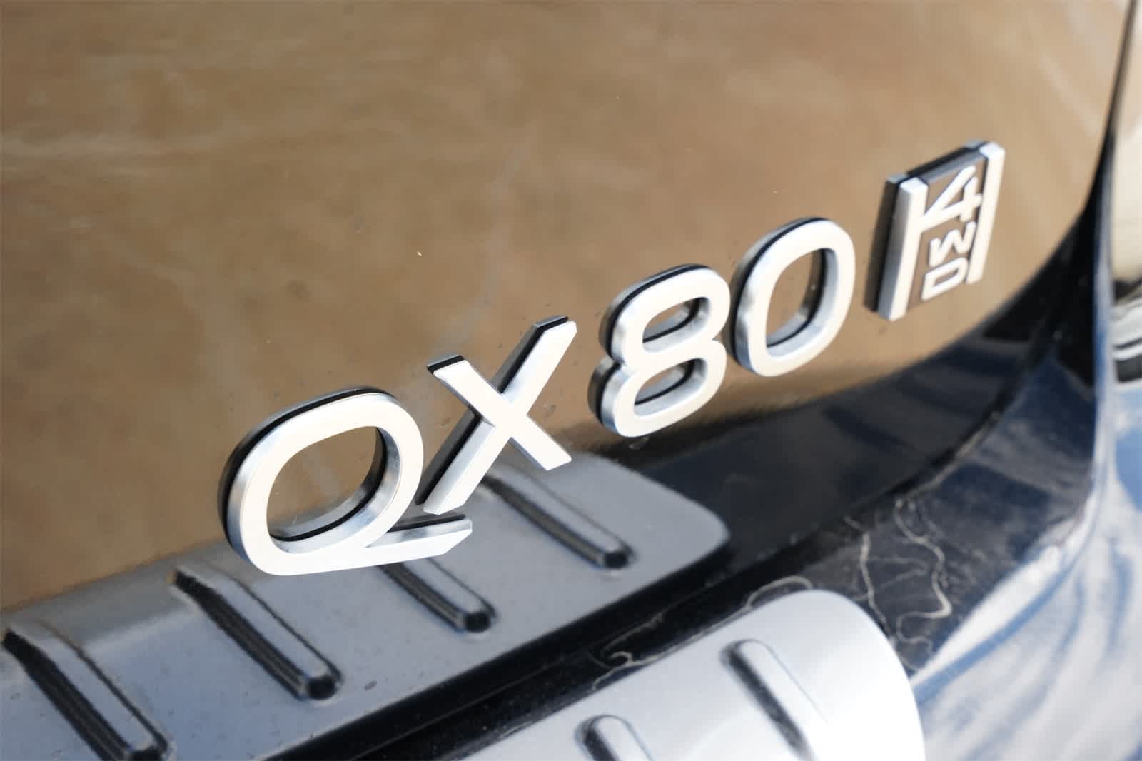 Thumbnail: 2025 INFINITI QX80 - 20