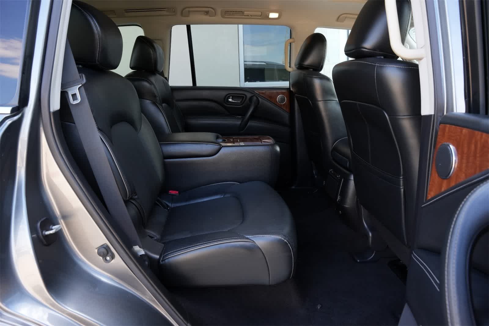 Thumbnail: 2019 INFINITI QX80 - 21