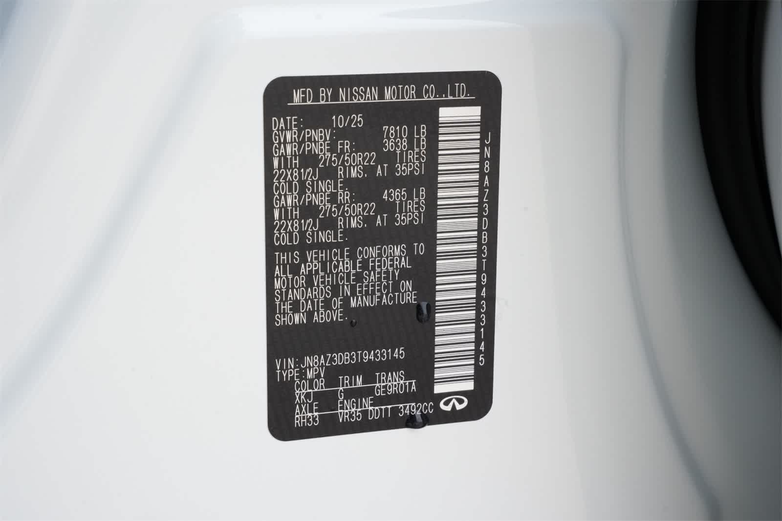 Thumbnail: 2026 INFINITI QX80 - 28