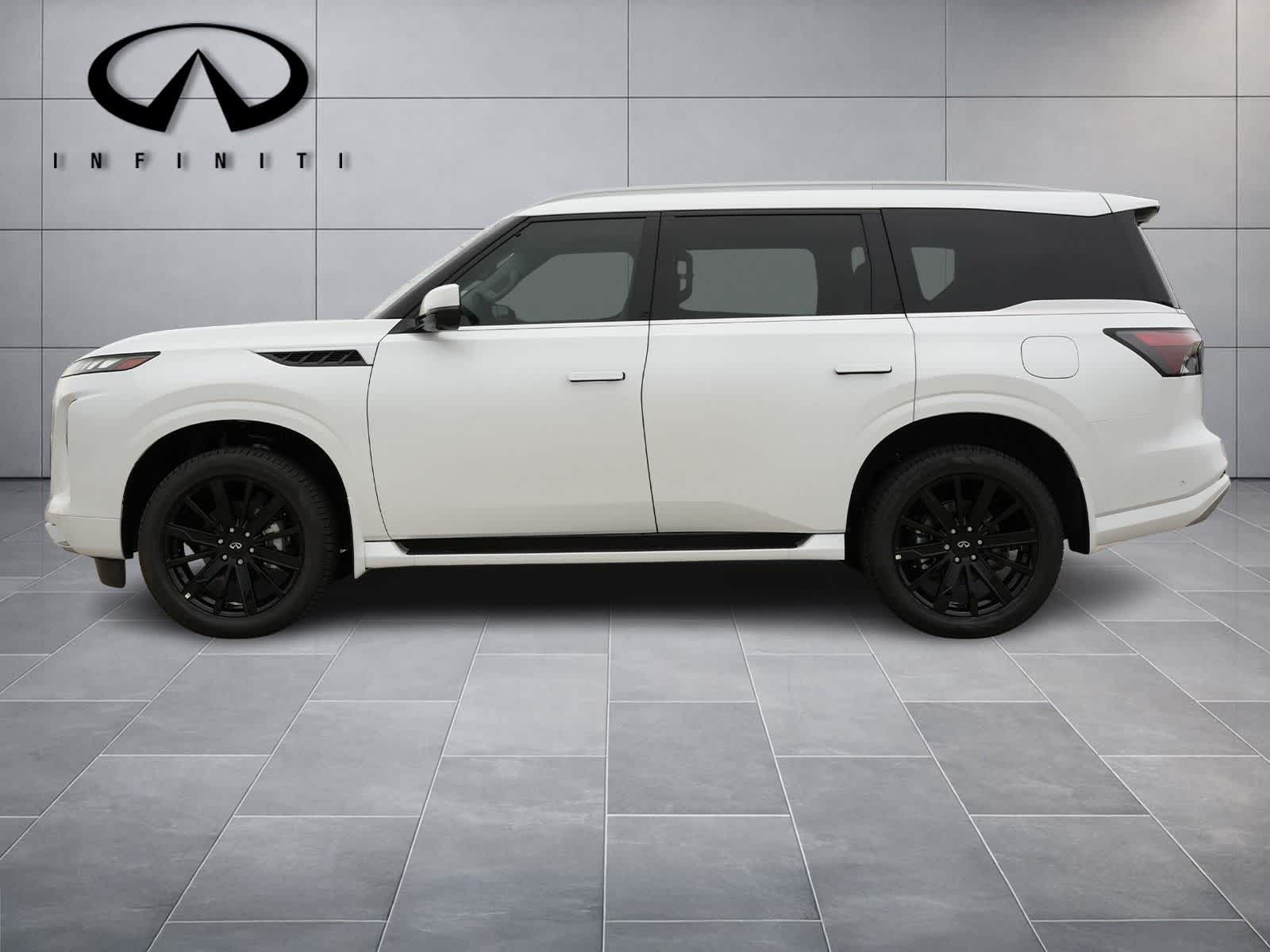 Thumbnail: 2026 INFINITI QX80 - 4