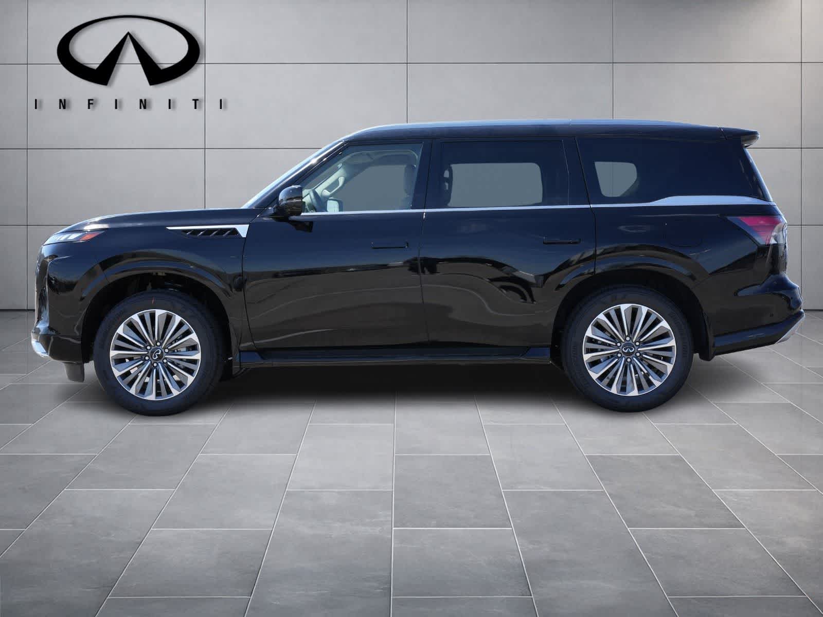 Thumbnail: 2026 INFINITI QX80 - 4