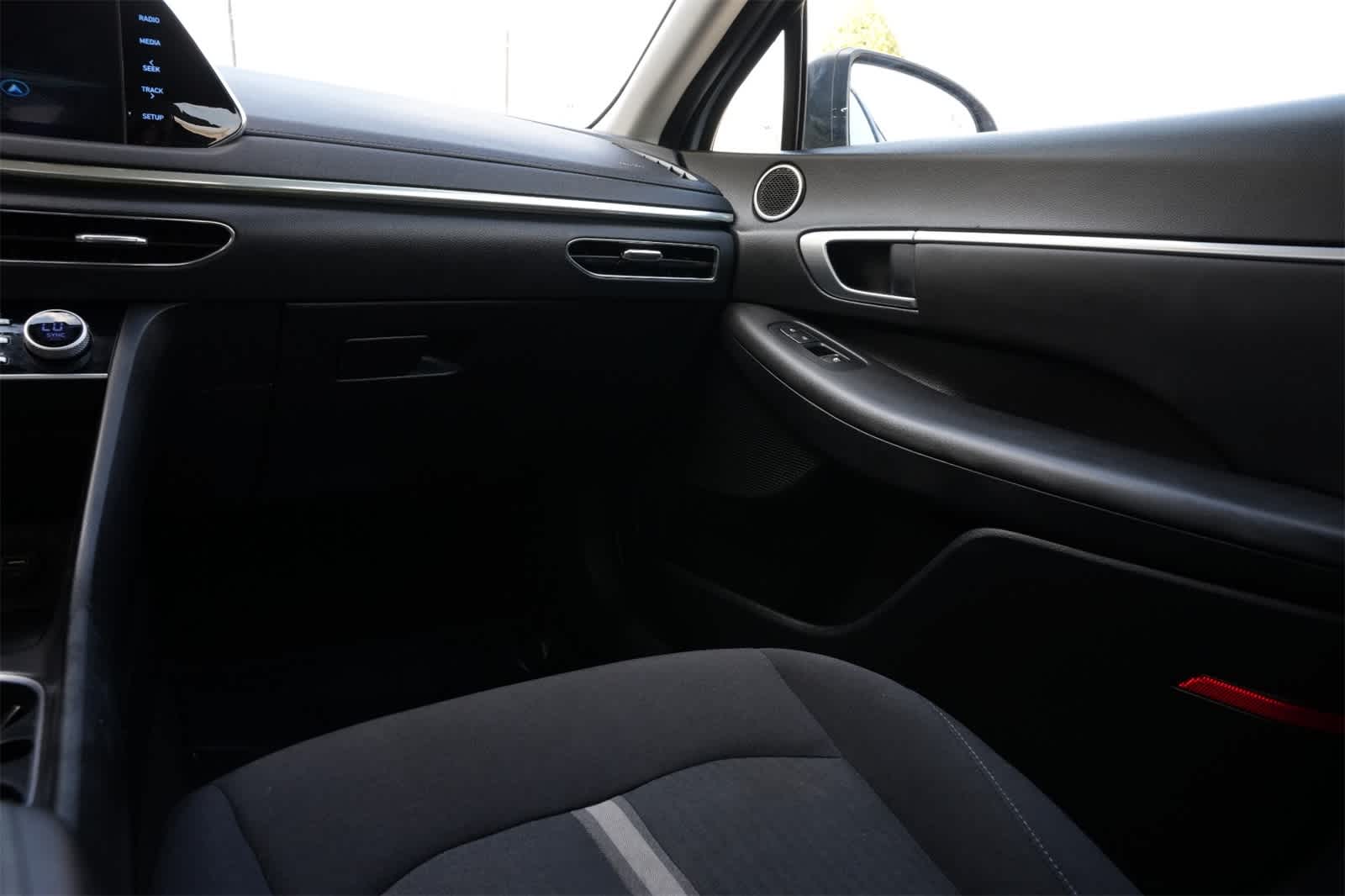 Thumbnail: 2023 Hyundai Sonata - 8