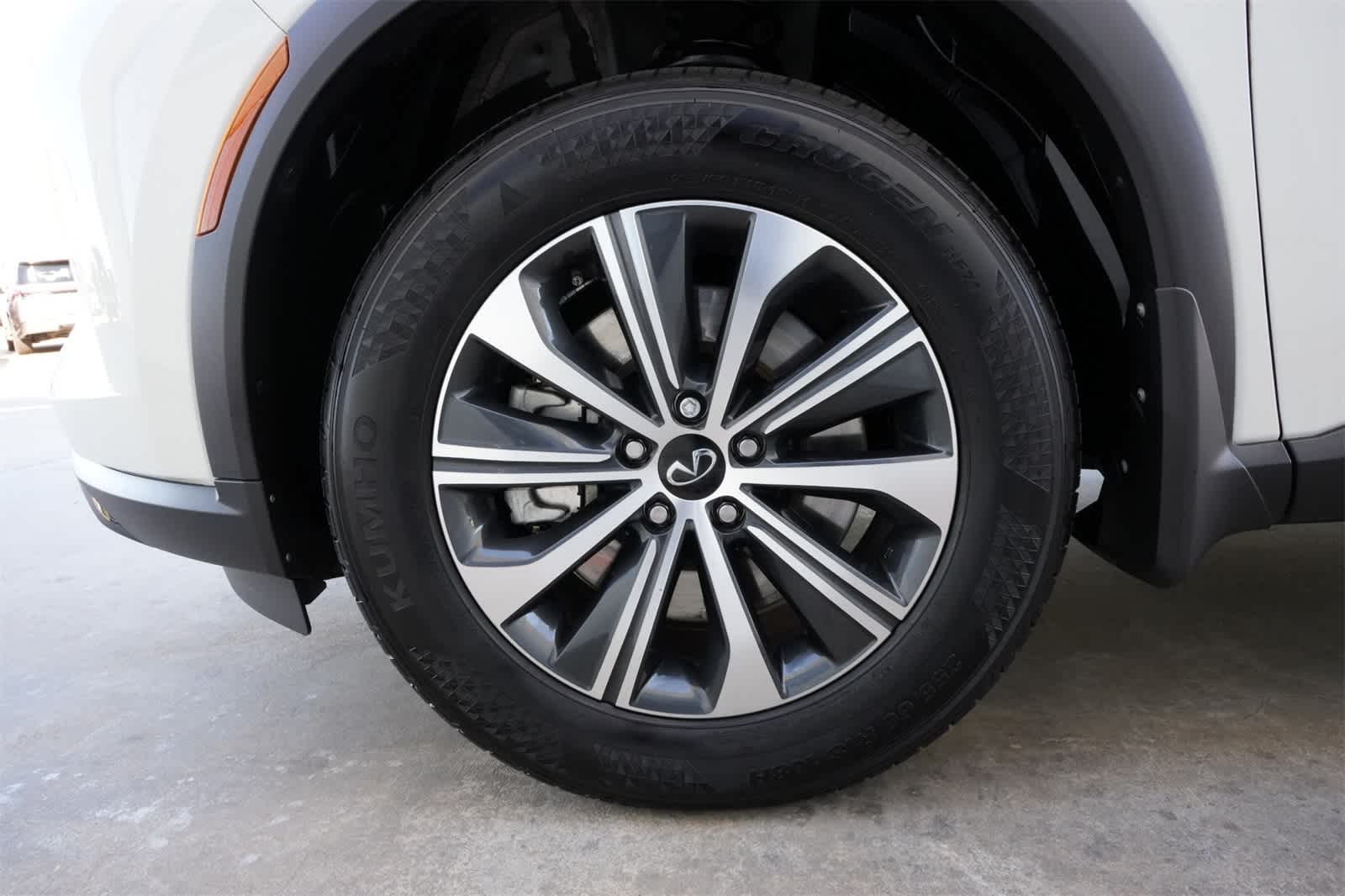 Thumbnail: 2025 INFINITI QX60 - 24