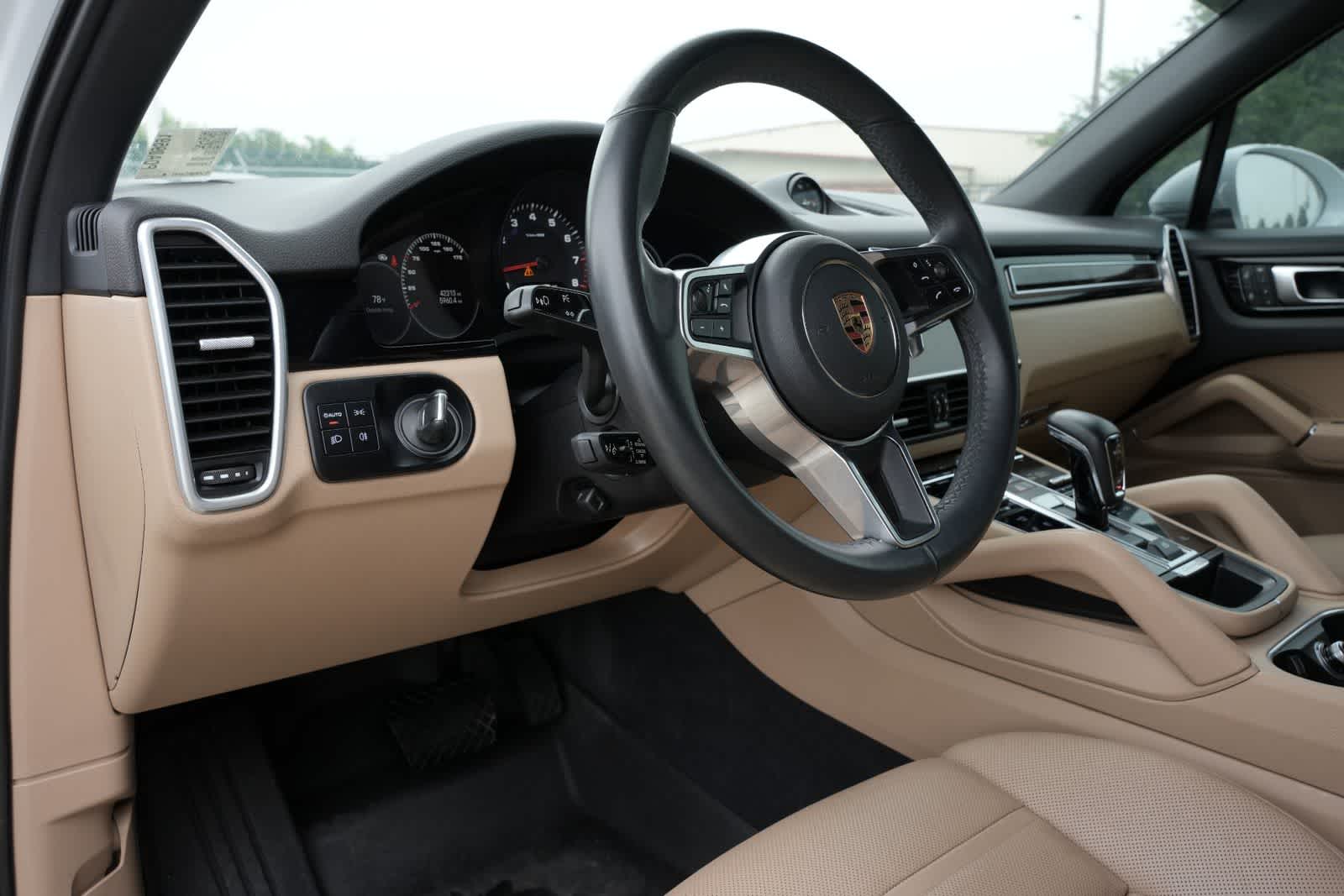 Thumbnail: 2023 Porsche Cayenne - 15