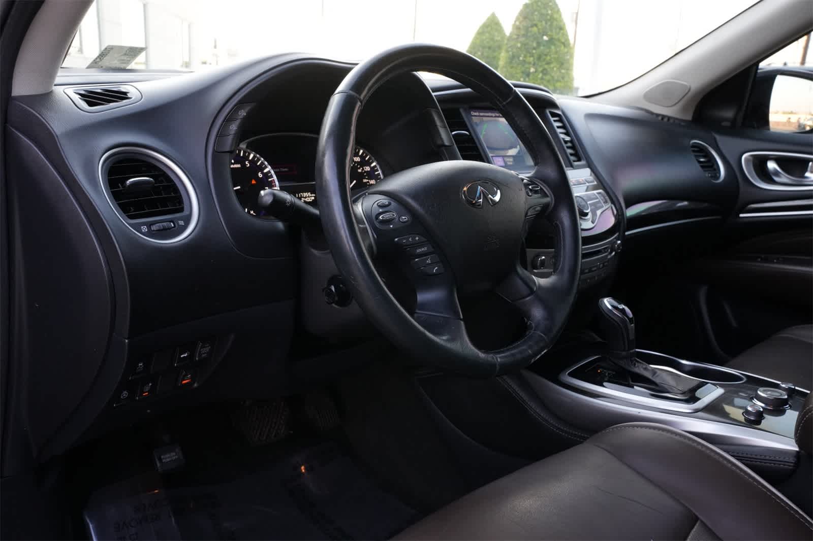 Thumbnail: 2017 INFINITI QX60 - 15