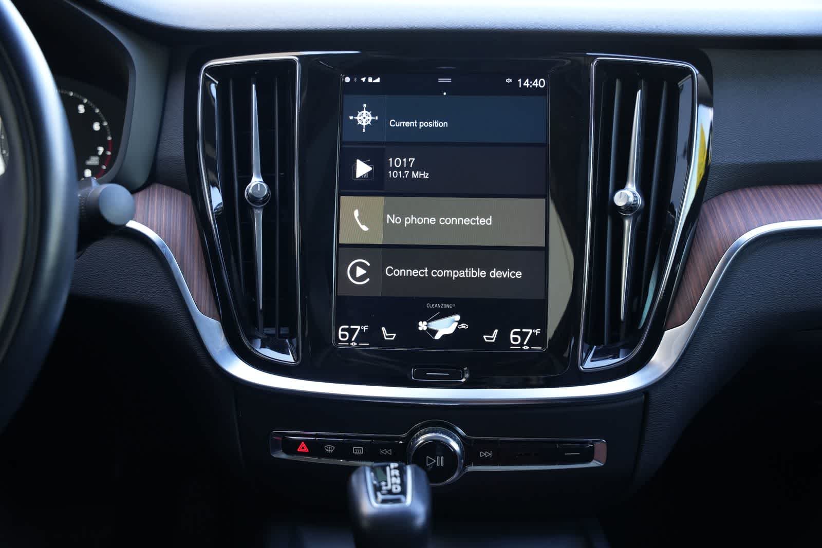 Thumbnail: 2021 Volvo S60 - 13