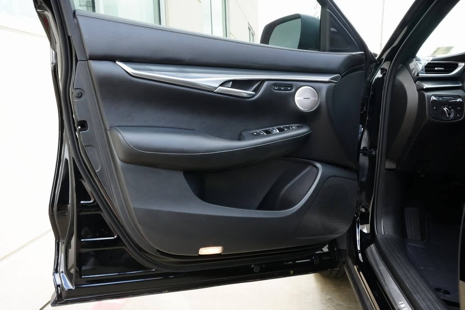 Thumbnail: 2025 INFINITI QX50 - 18