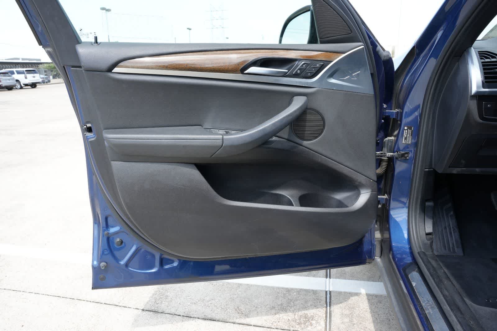 Thumbnail: 2020 BMW X3 - 18