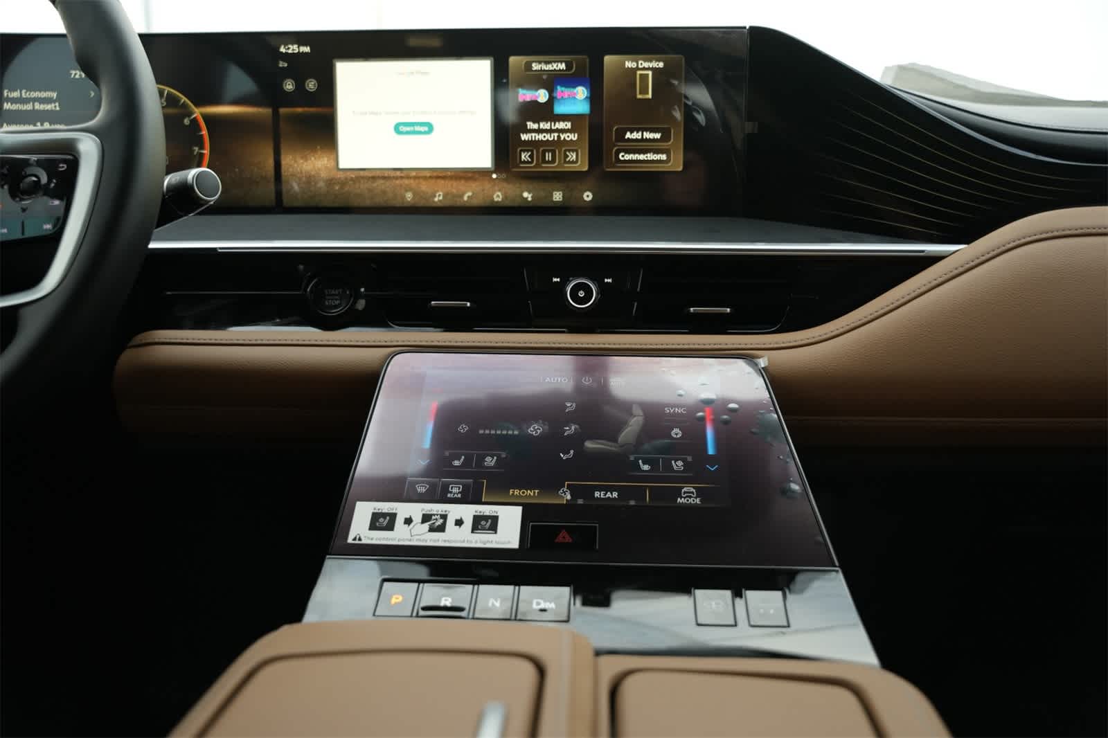 Thumbnail: 2025 INFINITI QX80 - 9