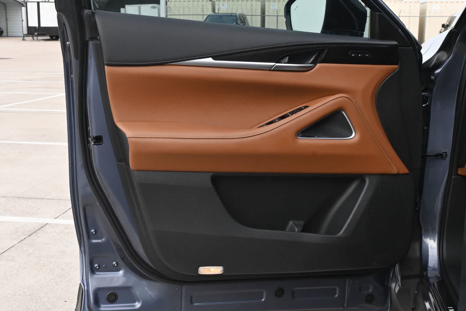 Thumbnail: 2024 INFINITI QX60 - 18