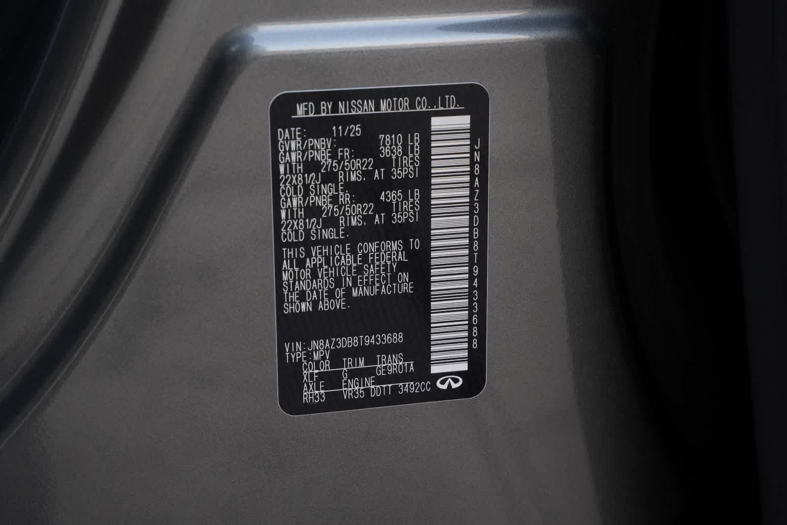 Thumbnail: 2026 INFINITI QX80 - 28