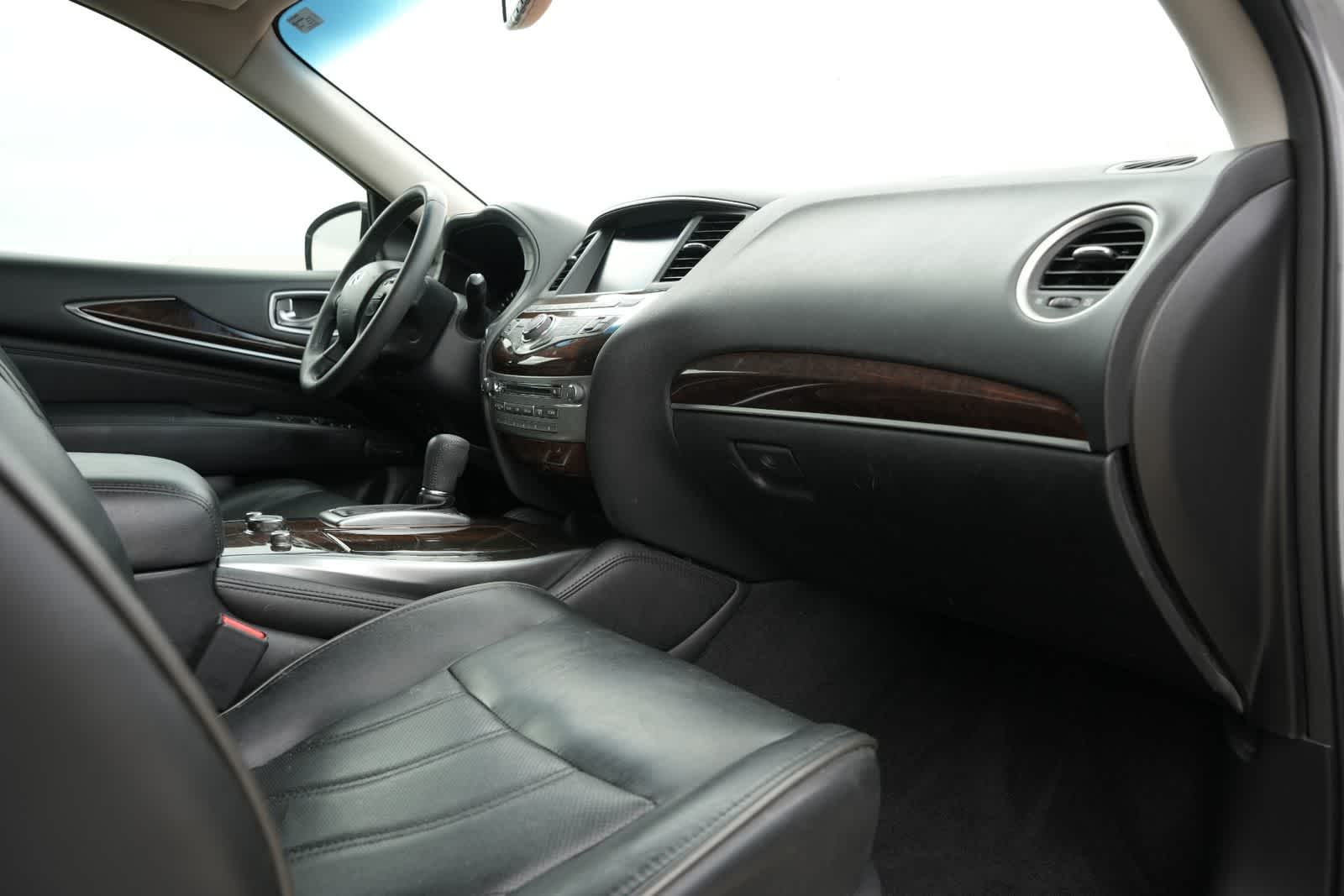 Thumbnail: 2013 INFINITI JX35 - 20