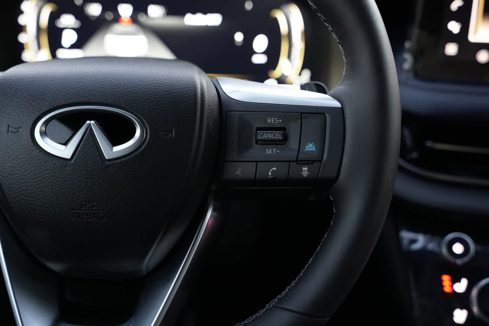 Thumbnail: 2026 INFINITI QX60 - 11