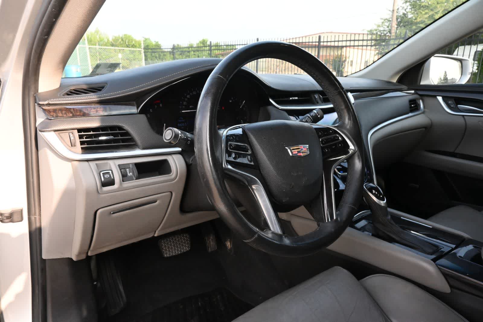 Thumbnail: 2016 Cadillac XTS - 15