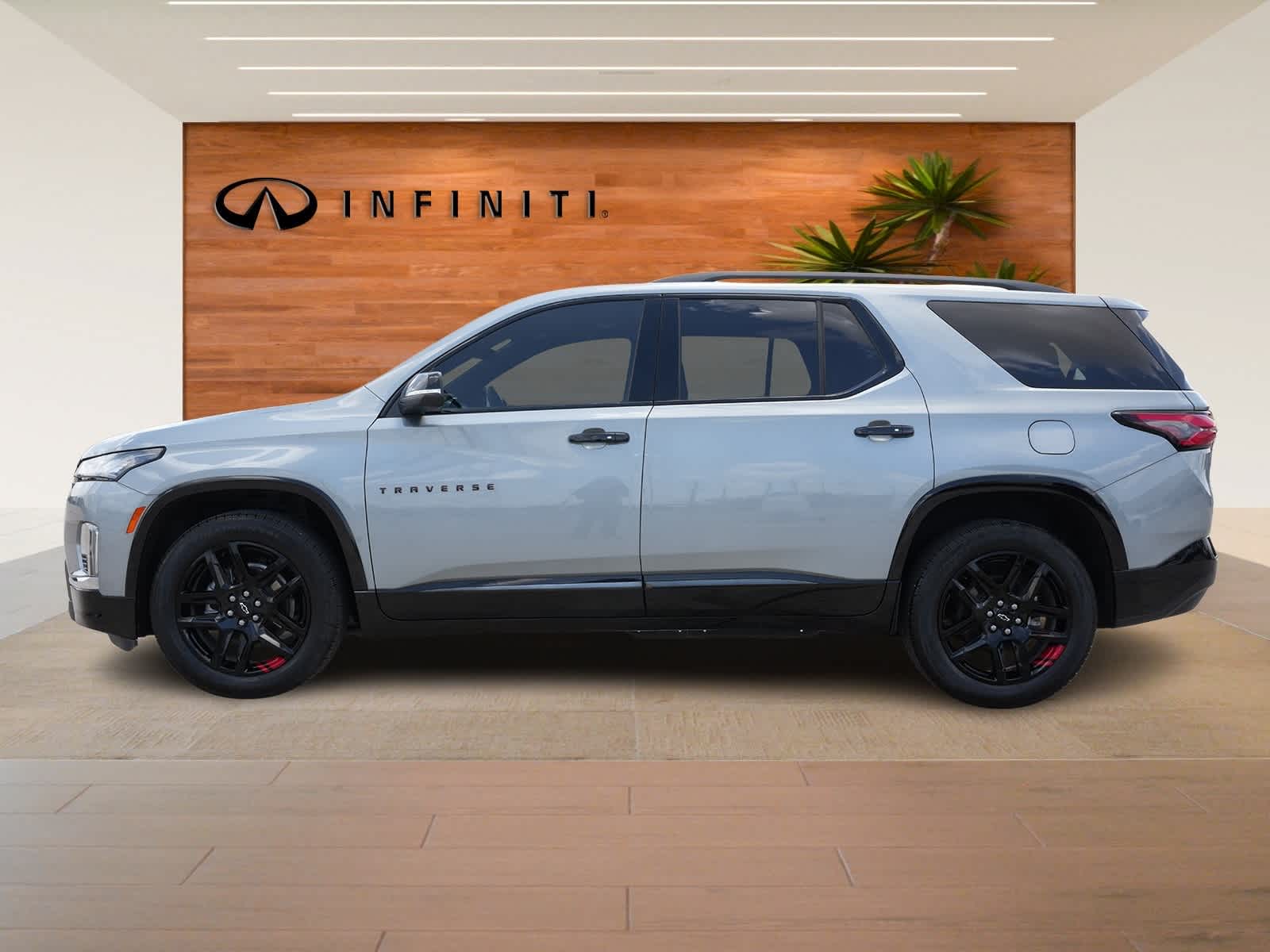 Thumbnail: 2023 Chevrolet Traverse - 4