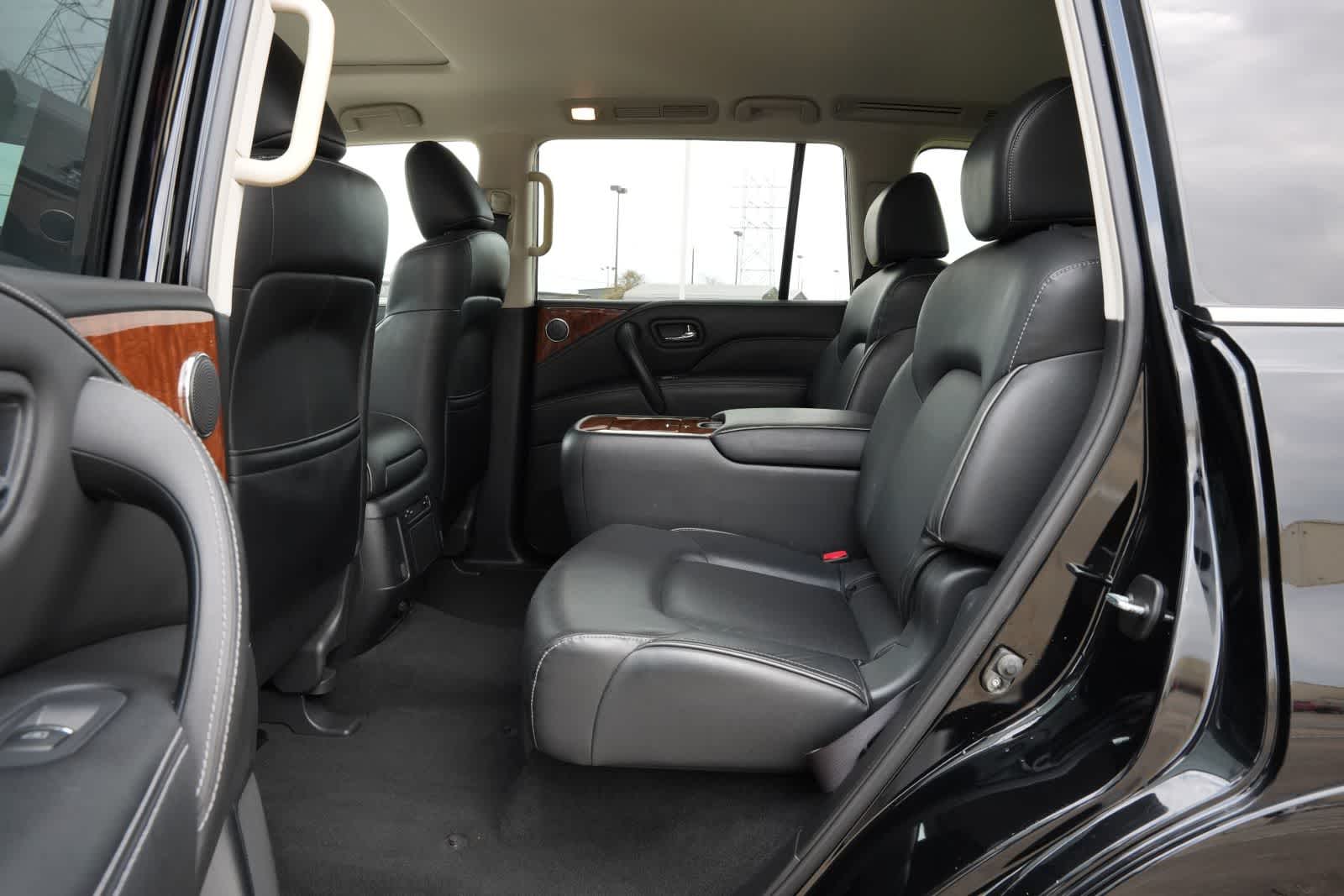 Thumbnail: 2019 INFINITI QX80 - 20