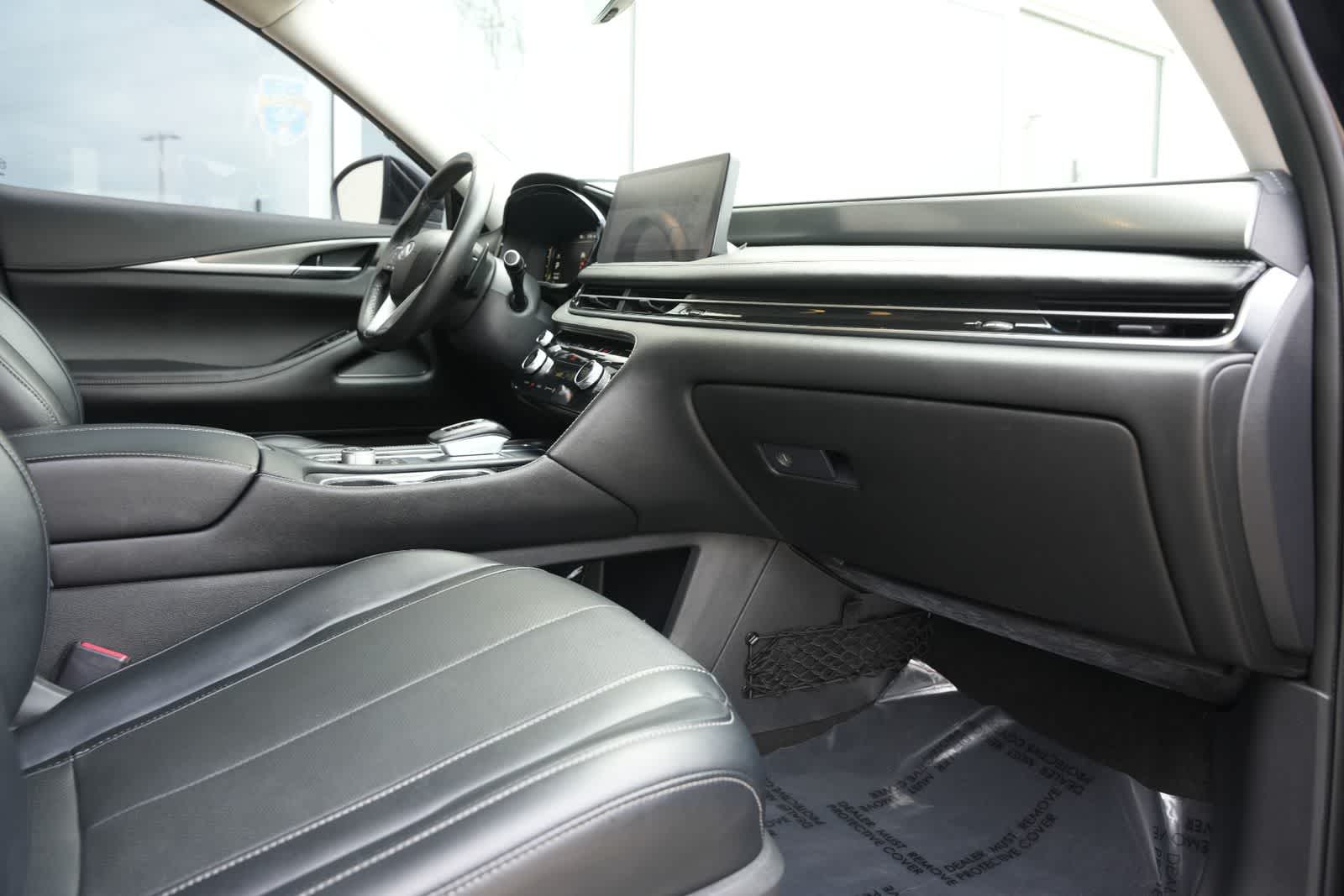 Thumbnail: 2023 INFINITI QX60 - 22