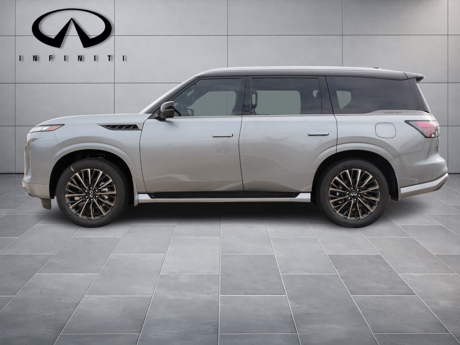 Thumbnail: 2026 INFINITI QX80 - 4