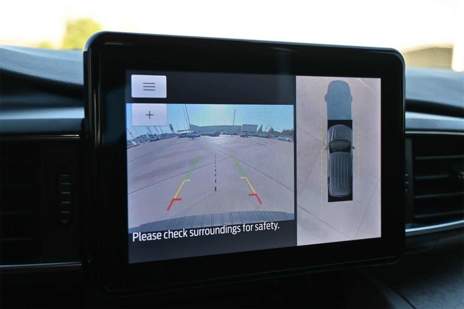 Thumbnail: 2023 Ford Explorer - 14