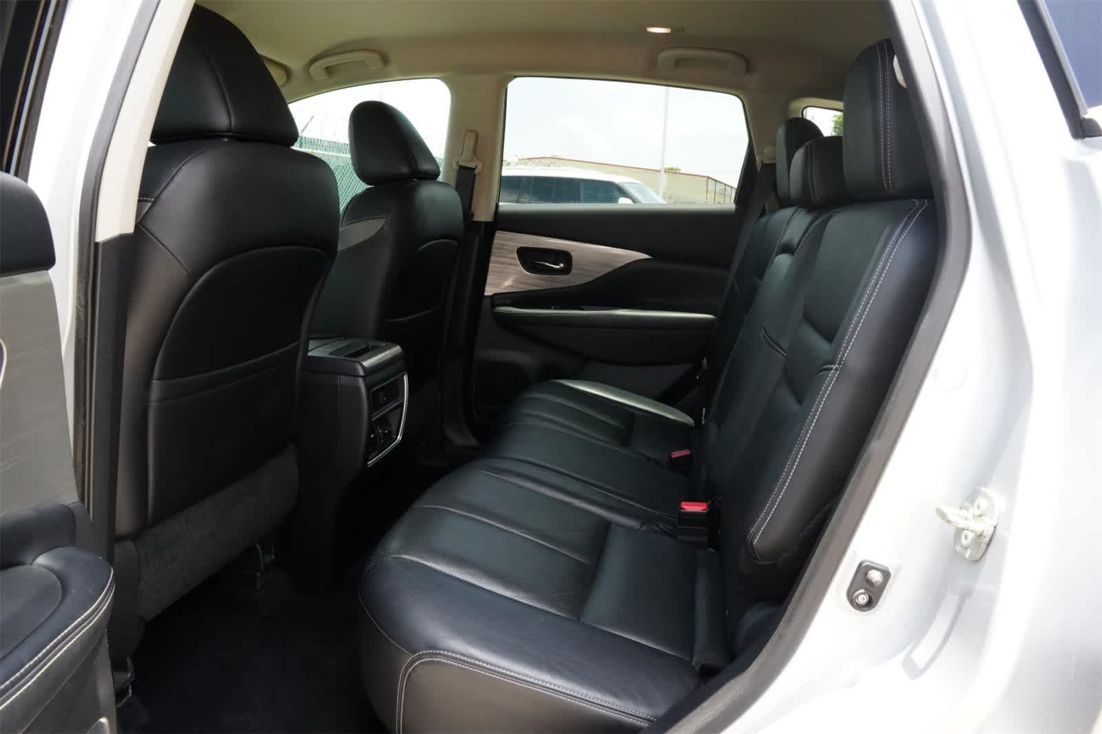 Thumbnail: 2015 Nissan Murano - 16