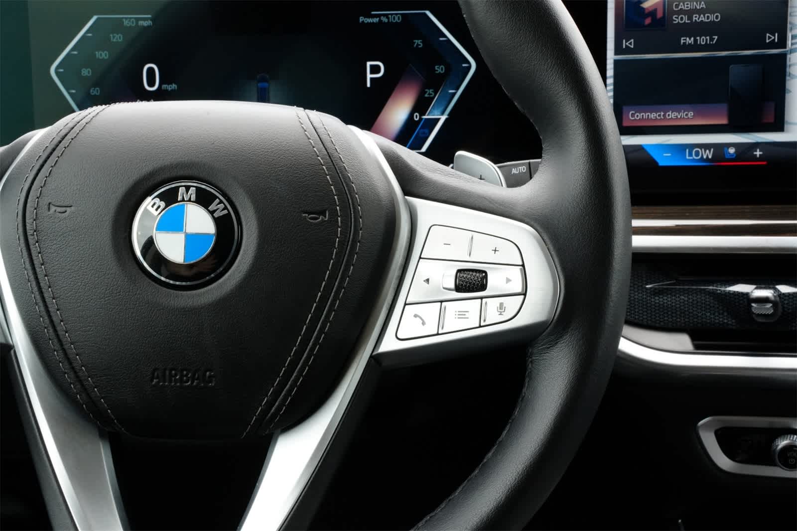 Thumbnail: 2024 BMW X7 - 11