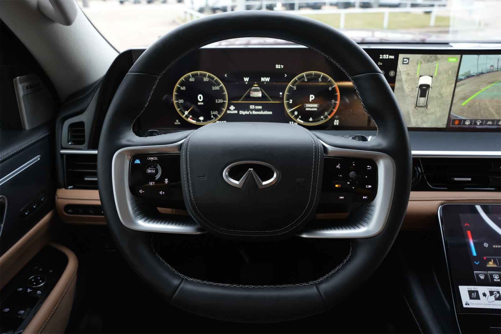 Thumbnail: 2025 INFINITI QX80 - 11