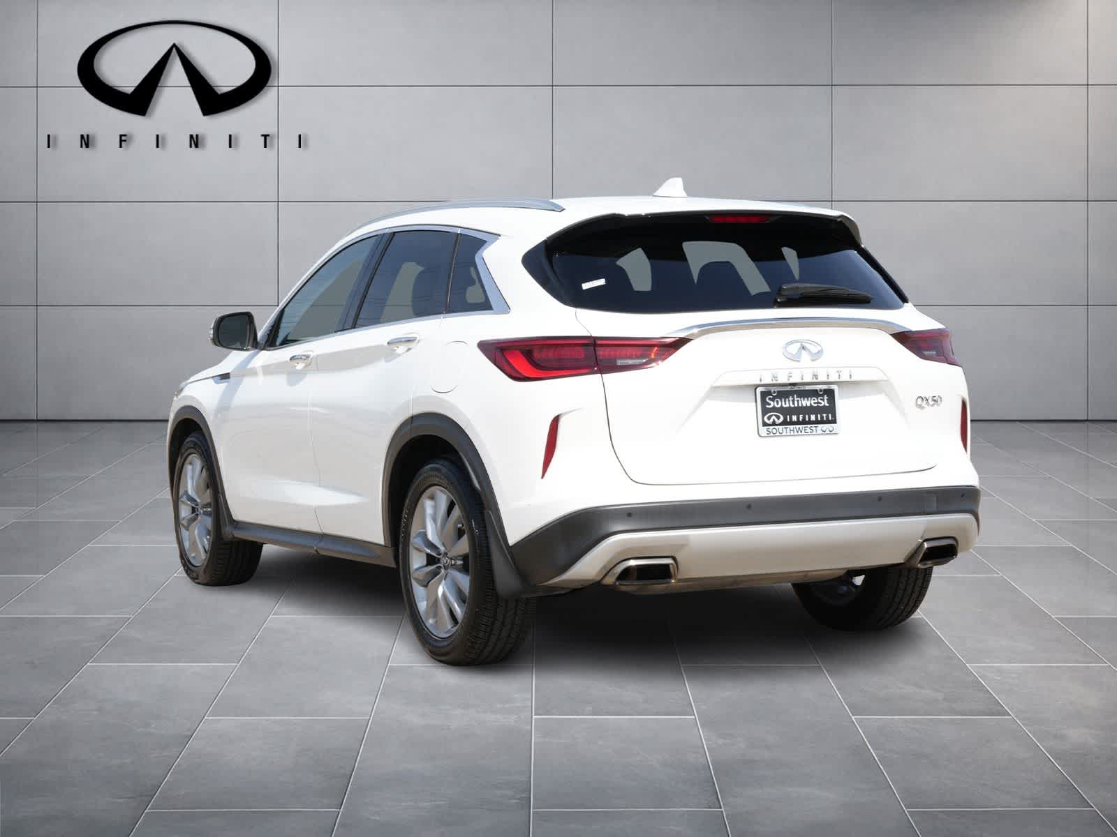 Thumbnail: 2022 INFINITI QX50 - 5
