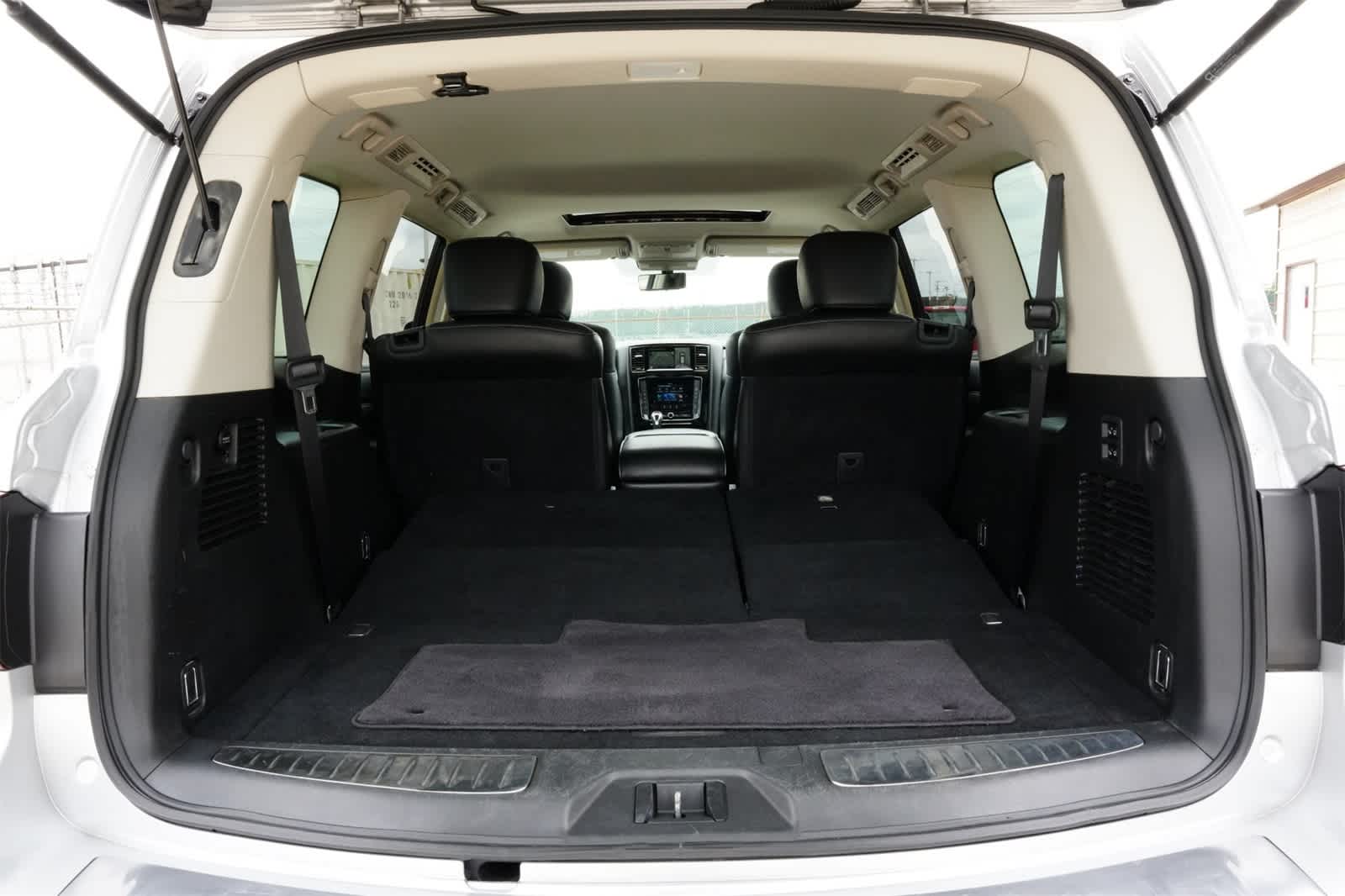 Thumbnail: 2020 INFINITI QX80 - 21