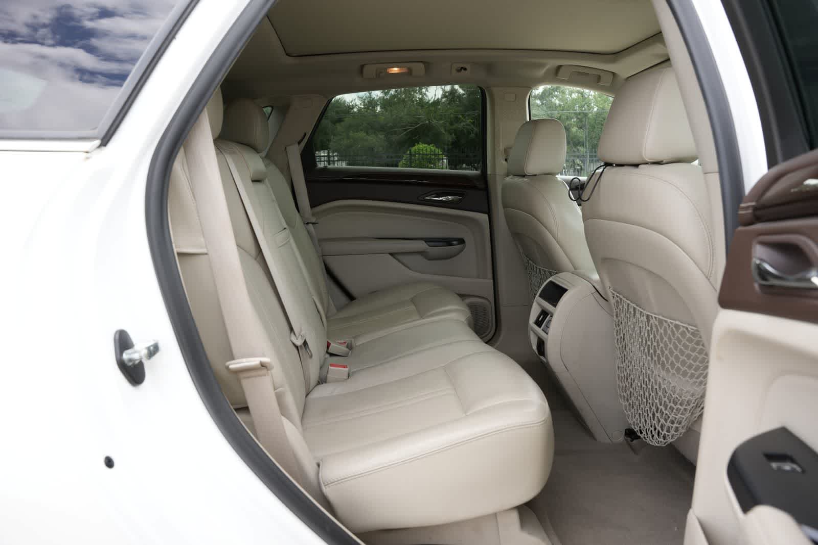 Thumbnail: 2015 Cadillac SRX - 21