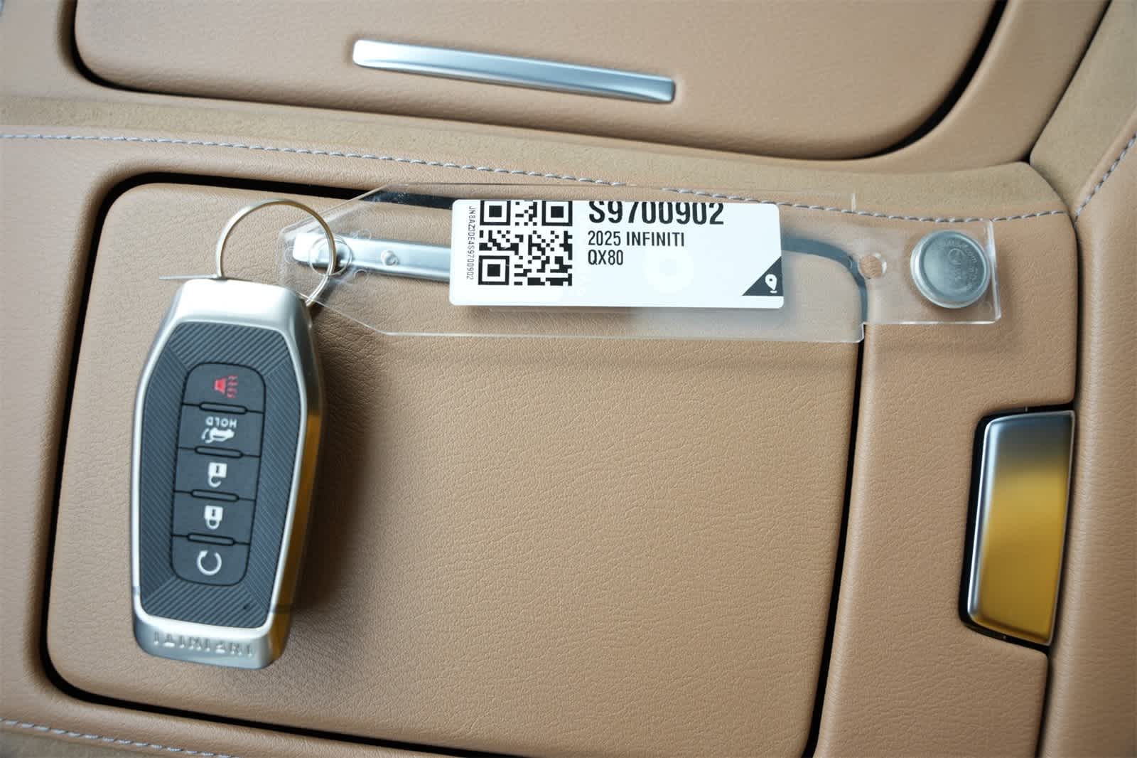2025 INFINITI QX80 Sensory 27