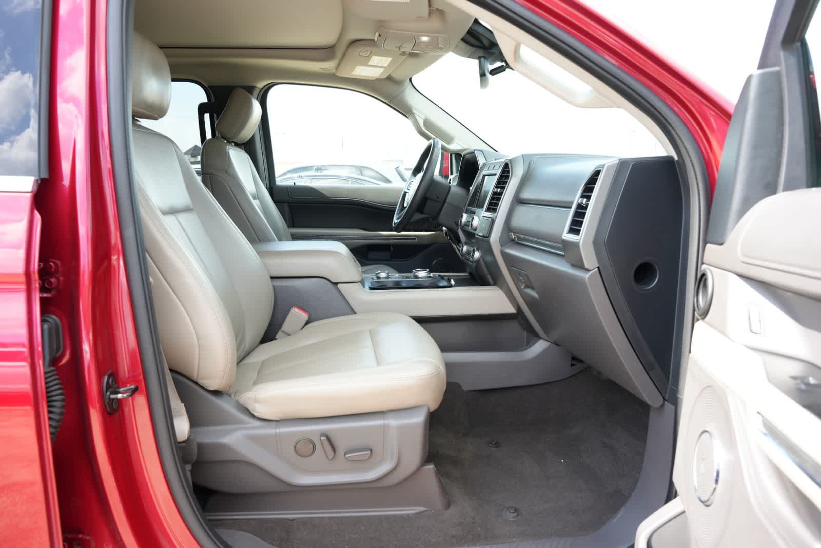 Thumbnail: 2020 Ford Expedition - 19