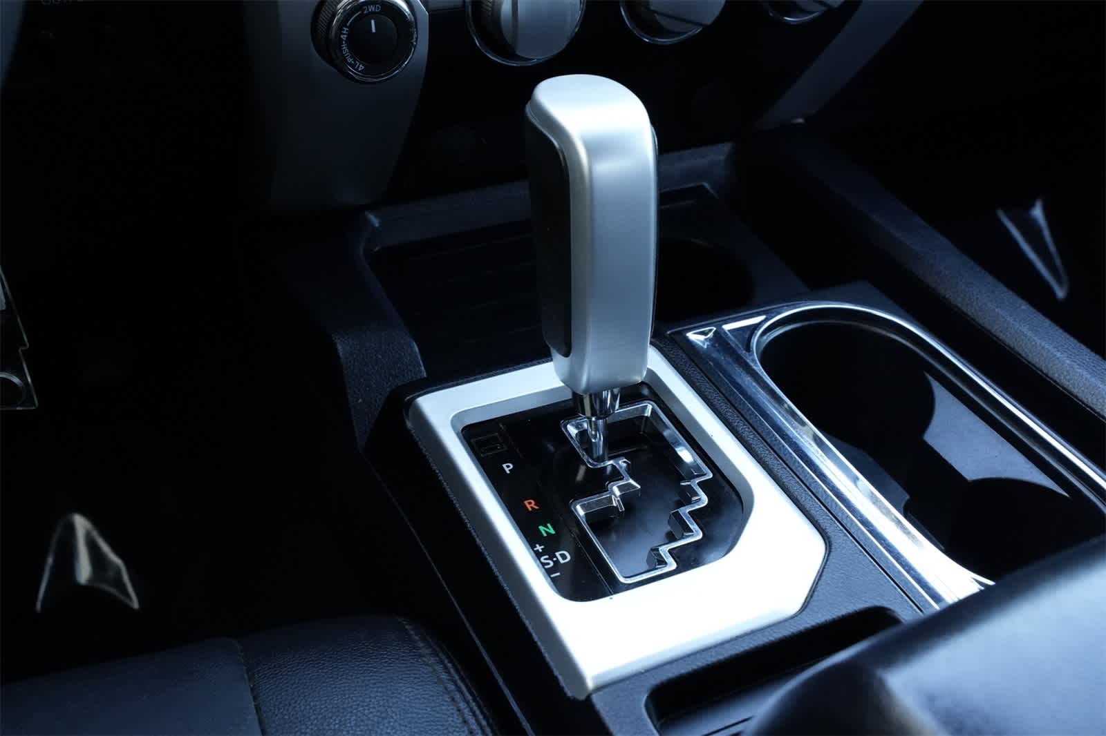 Thumbnail: 2018 Toyota Tundra - 15