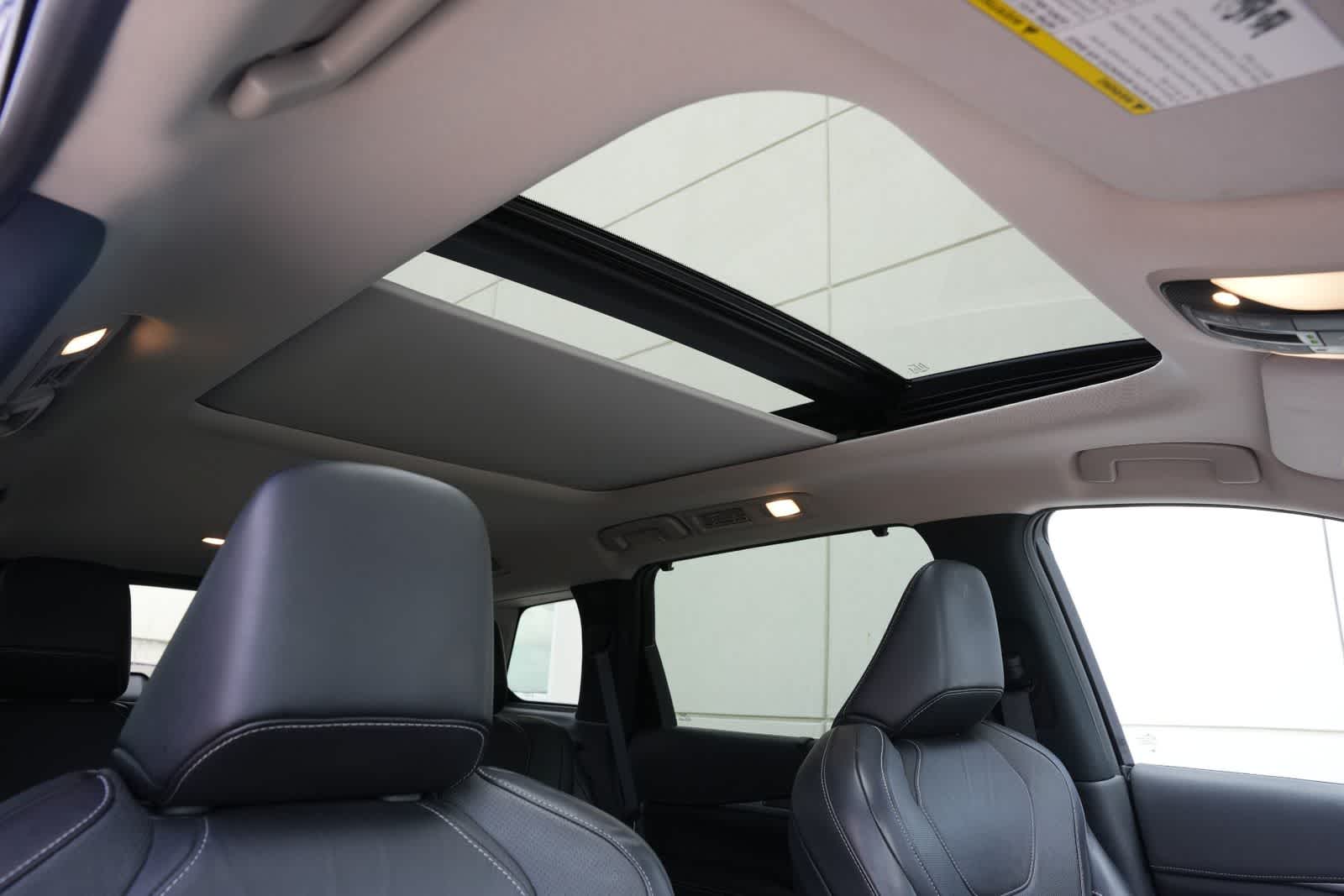 Thumbnail: 2022 INFINITI QX60 - 24