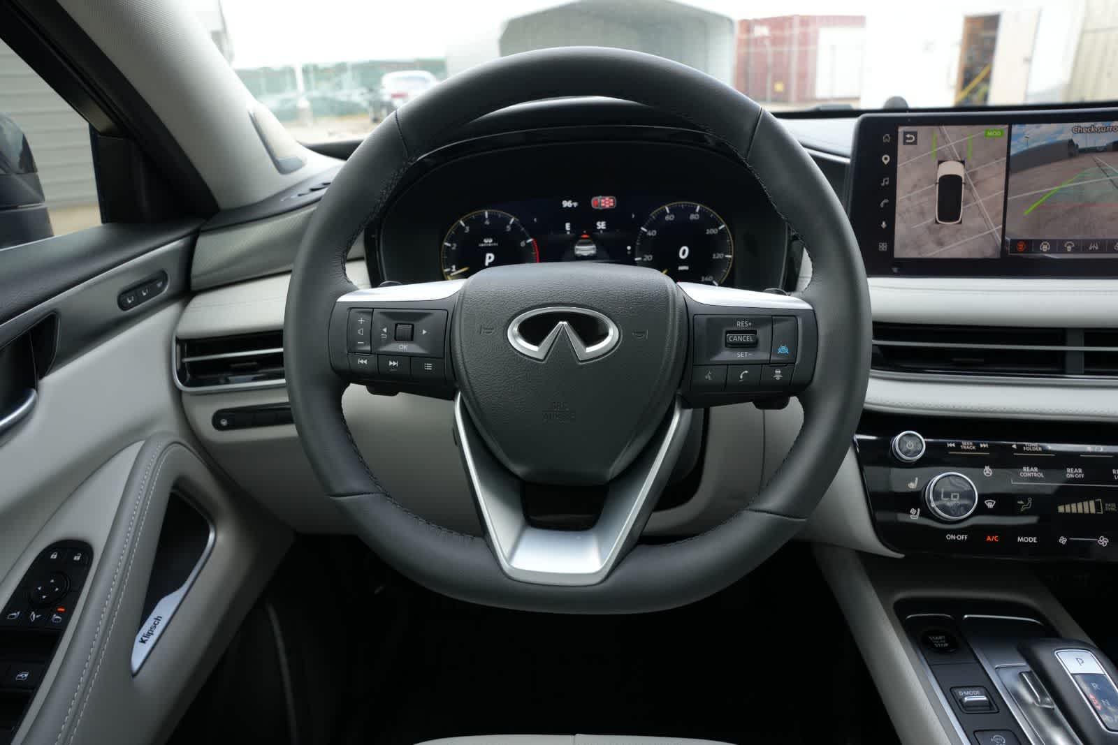 Thumbnail: 2027 INFINITI QX60 - 9