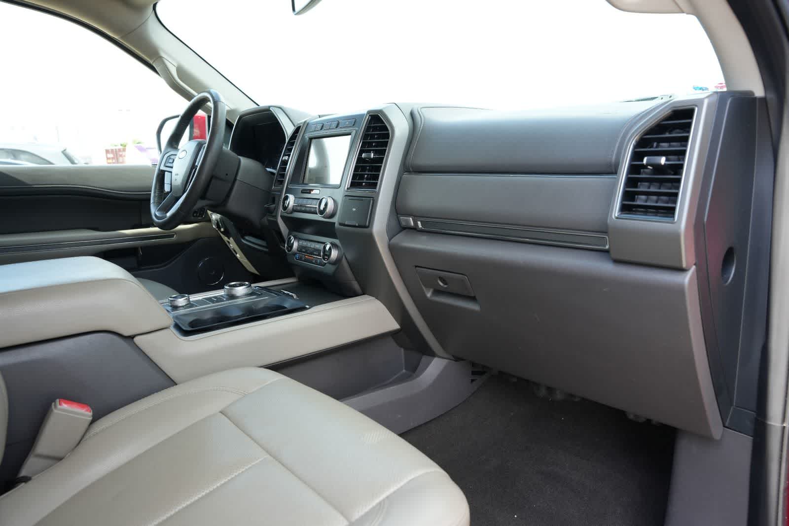 Thumbnail: 2020 Ford Expedition - 18