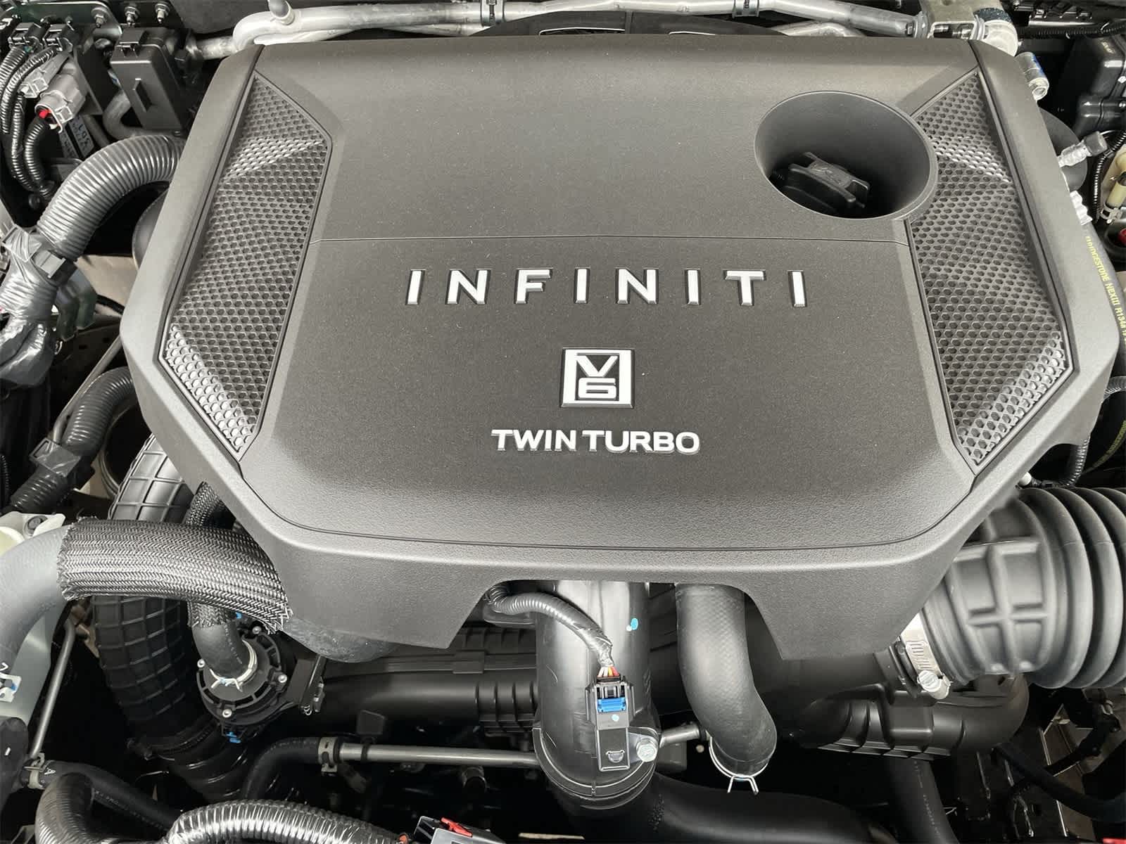 Thumbnail: 2025 INFINITI QX80 - 27