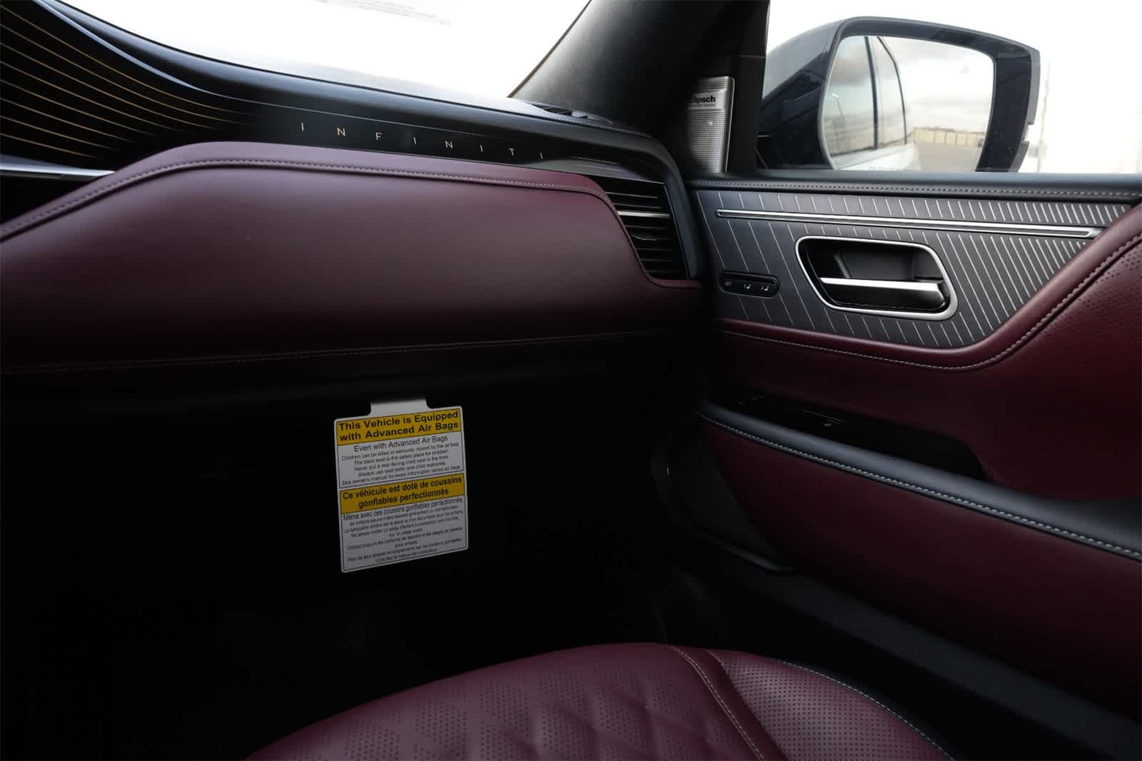 Thumbnail: 2026 INFINITI QX80 - 8