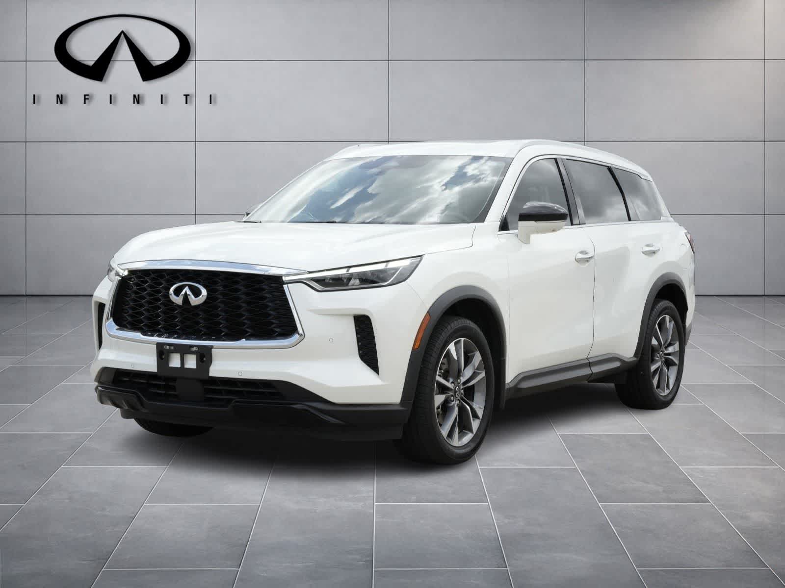 Thumbnail: 2023 INFINITI QX60 - 1