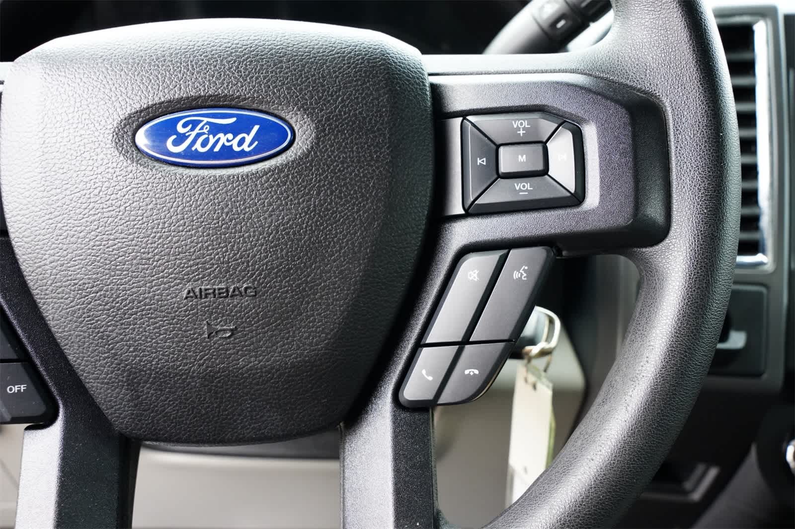 2016 Ford F-150  9