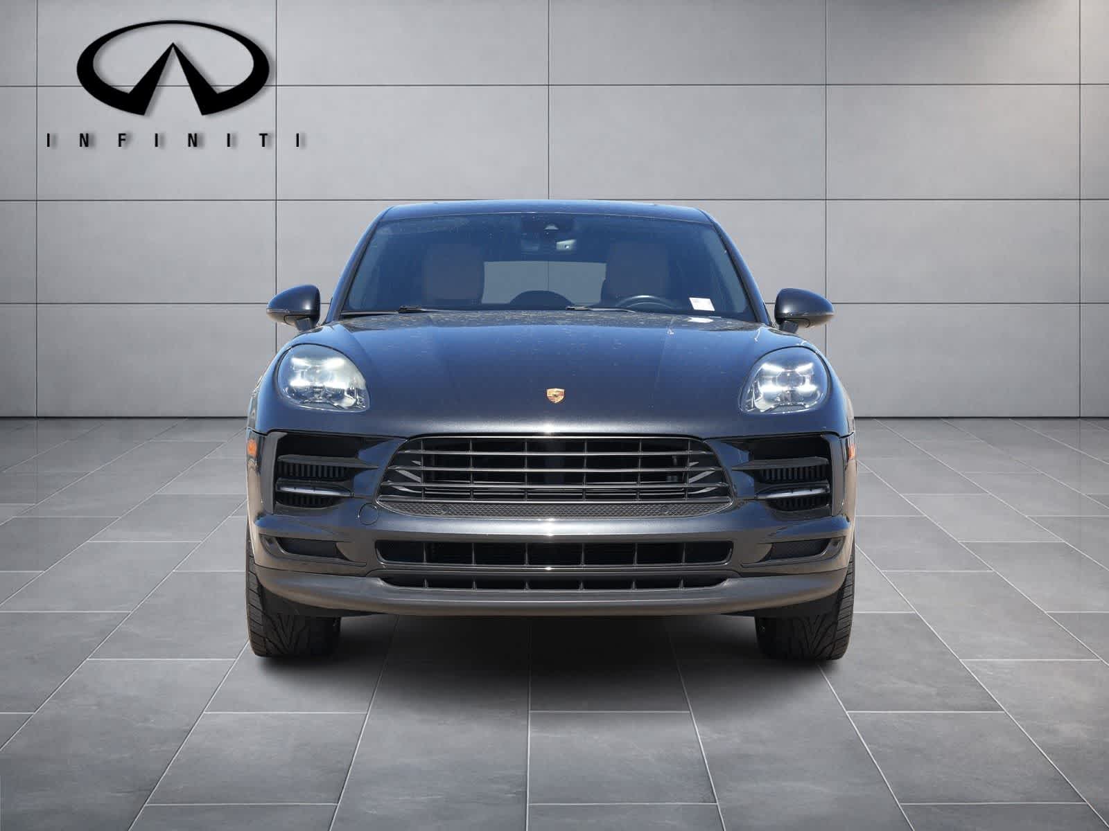 Thumbnail: 2021 Porsche Macan - 2