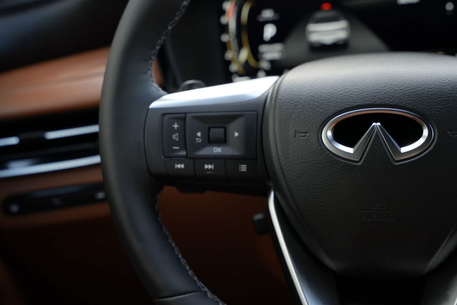 Thumbnail: 2027 INFINITI QX60 - 10